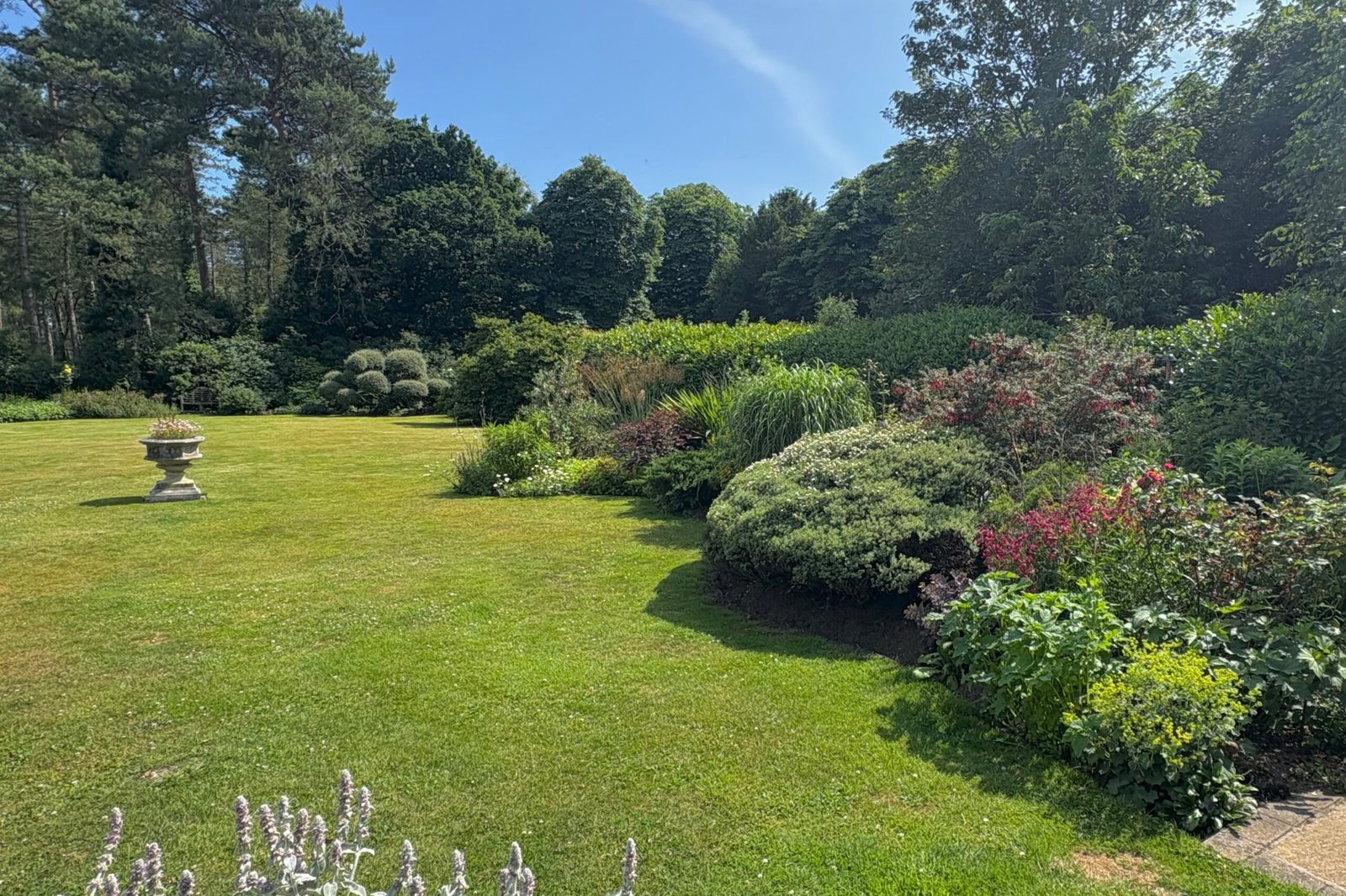 Ornamental Beds and Borders 4